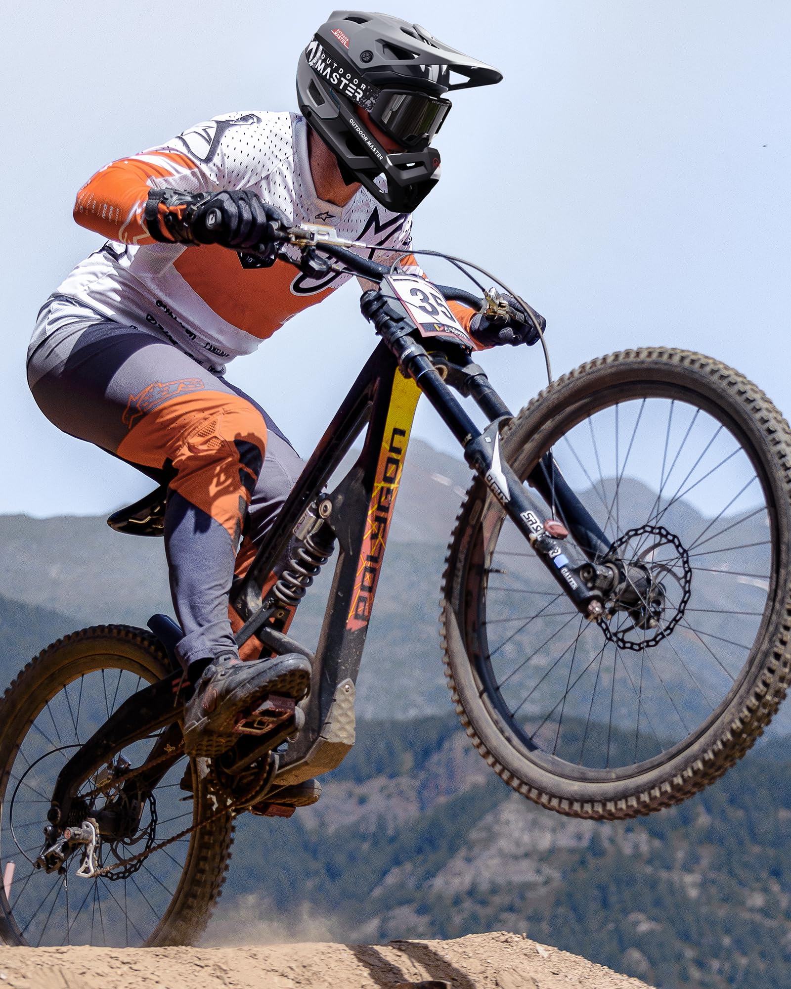 OutdoorMaster Full Face Mountain Bike Helmet for Men & Women-Two Removable Chin Pad Mountain Bike Helmet Grizzly, Ventilation Lightweight Racing Downhill DH BMX MTB Helmet