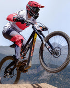 OutdoorMaster Full Face Mountain Bike Helmet for Men & Women-Two Removable Chin Pad Mountain Bike Helmet Grizzly, Ventilation Lightweight Racing Downhill DH BMX MTB Helmet