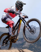 OutdoorMaster Full Face Mountain Bike Helmet for Men & Women-Two Removable Chin Pad Mountain Bike Helmet Grizzly, Ventilation Lightweight Racing Downhill DH BMX MTB Helmet